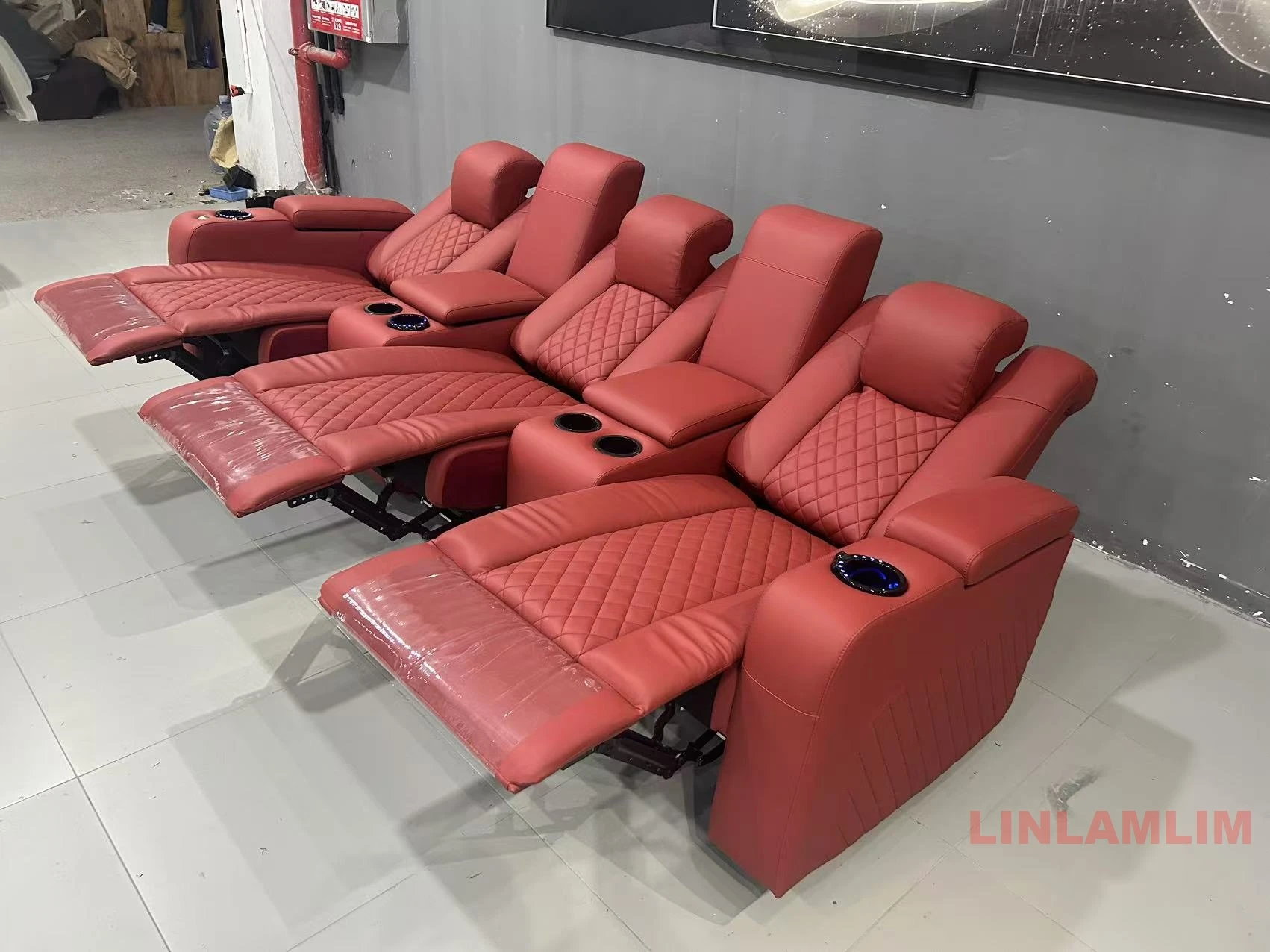 Luxuriöses 3-Sitzer-Liegesofa  – Home Cinema Center Bewertung und Preis